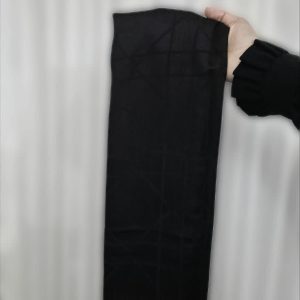 روسری ژاکارد مشکی | نخ ابریشم، قواره ۱۴۰ | دور دست‌دوز و شیک